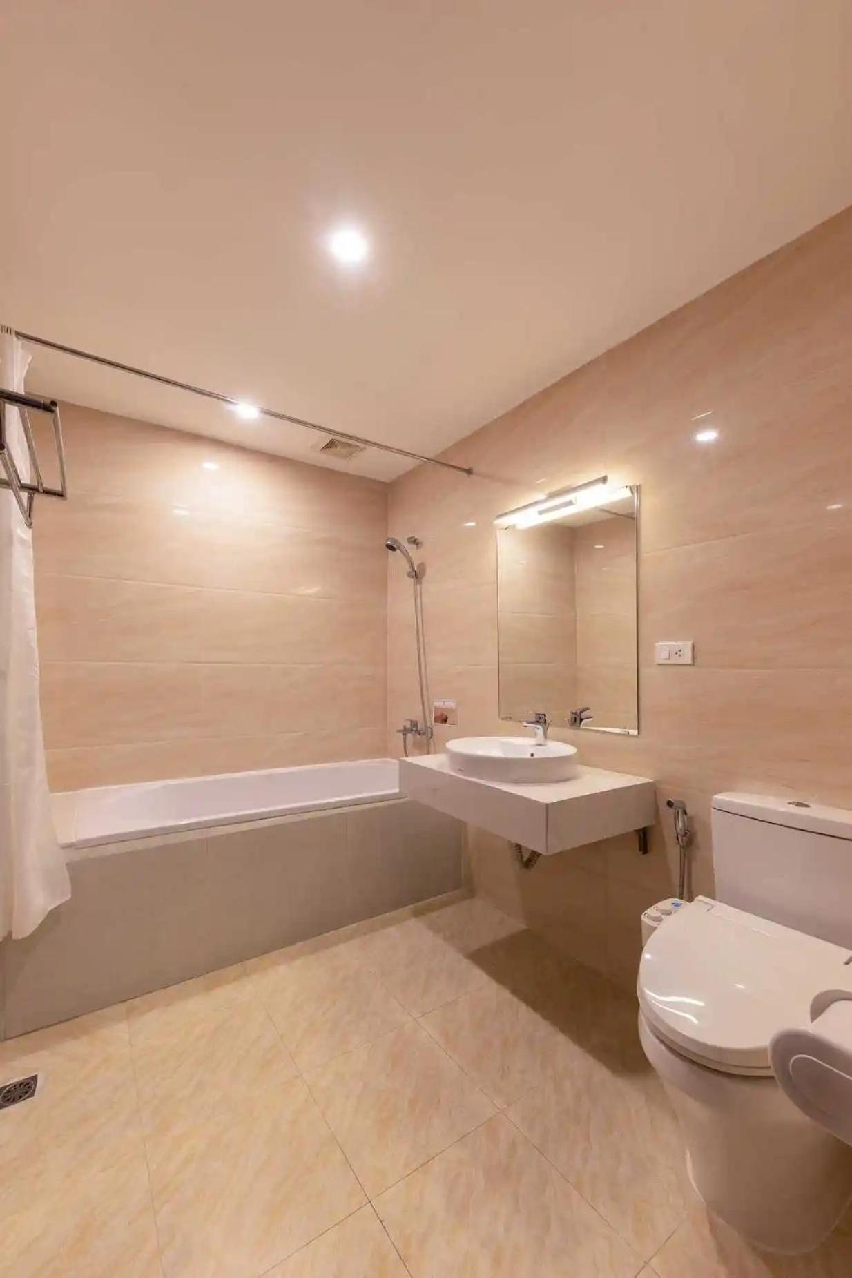Hotel Azumaya Linh Lang Hanoi Exteriör bild